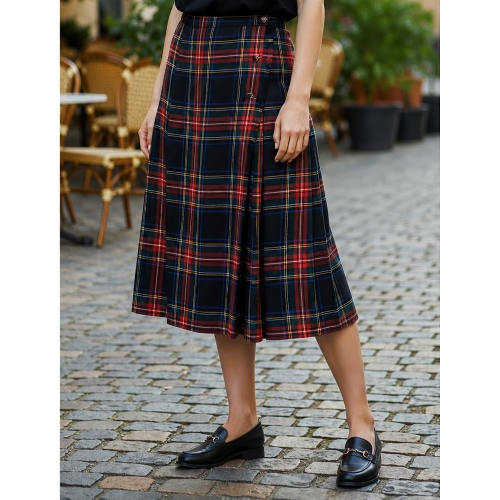 Vintage Wool Tartan Kilt Skirt XS Plaid Wrap Preppy Midi Made Canada Heritage